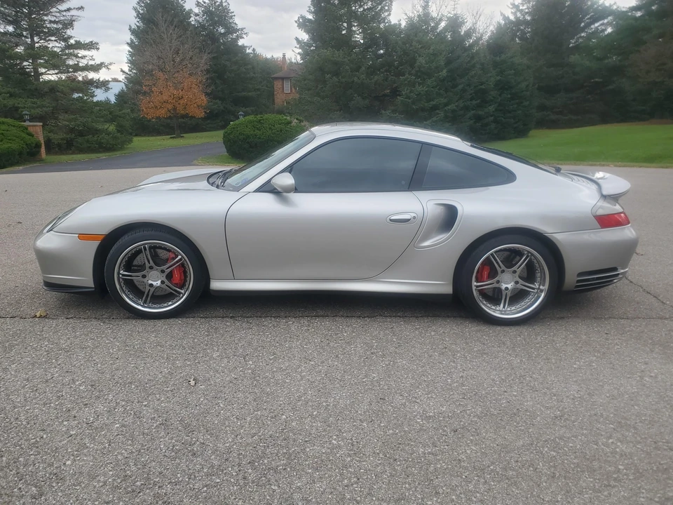 2002 Porsche 996 Turbo - Image 9 of 31