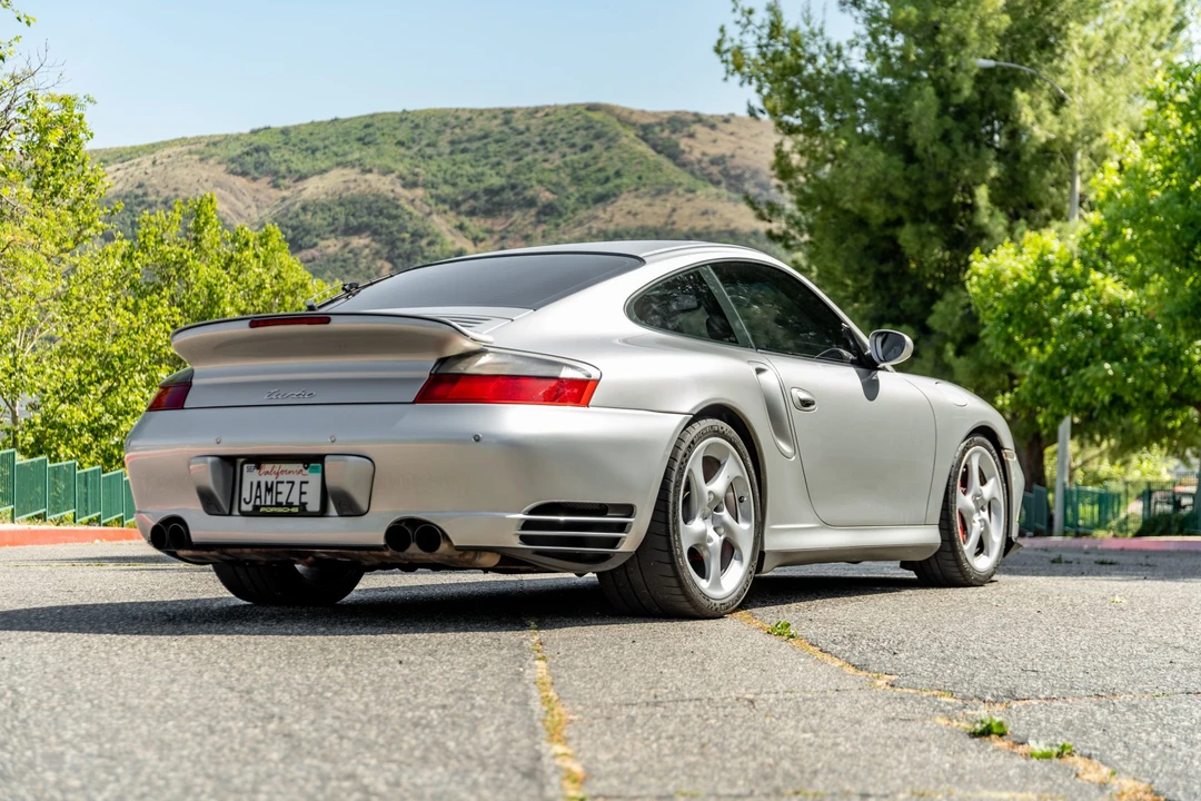 2002 Porsche 996 Turbo - Image 9 of 31