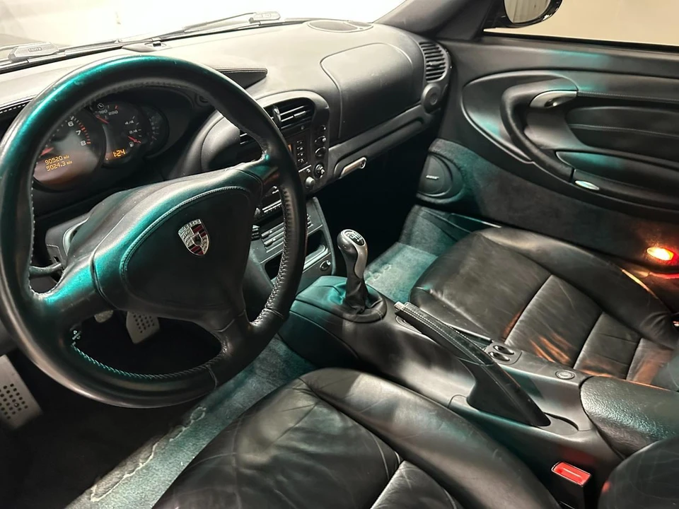 2002 Porsche 996 Turbo - Image 27 of 31