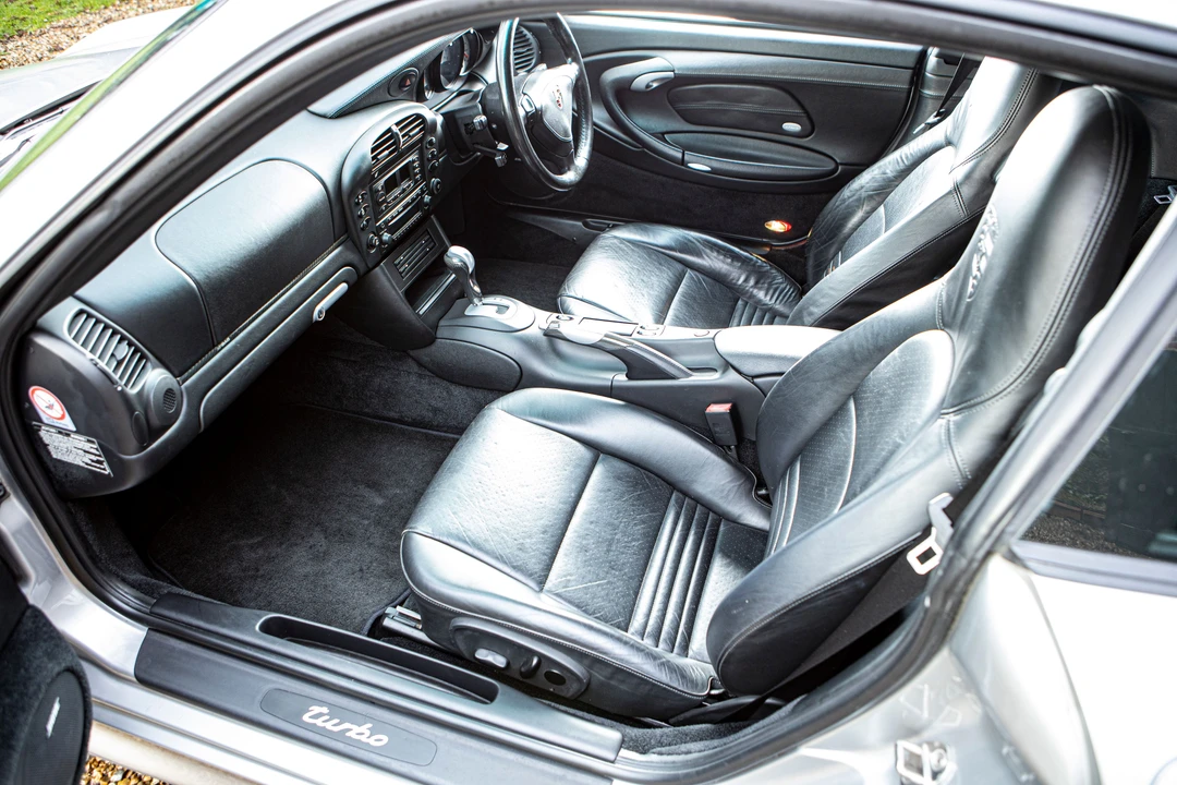 2002 Porsche 996 Turbo - Image 16 of 31