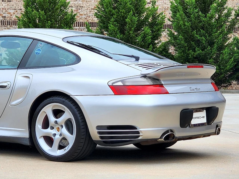 2002 Porsche 996 Turbo - Image 9 of 31