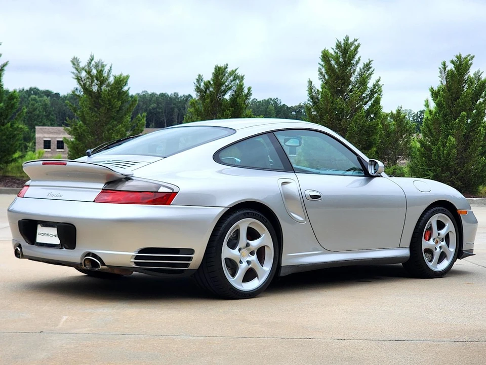 2002 Porsche 996 Turbo - Image 13 of 31