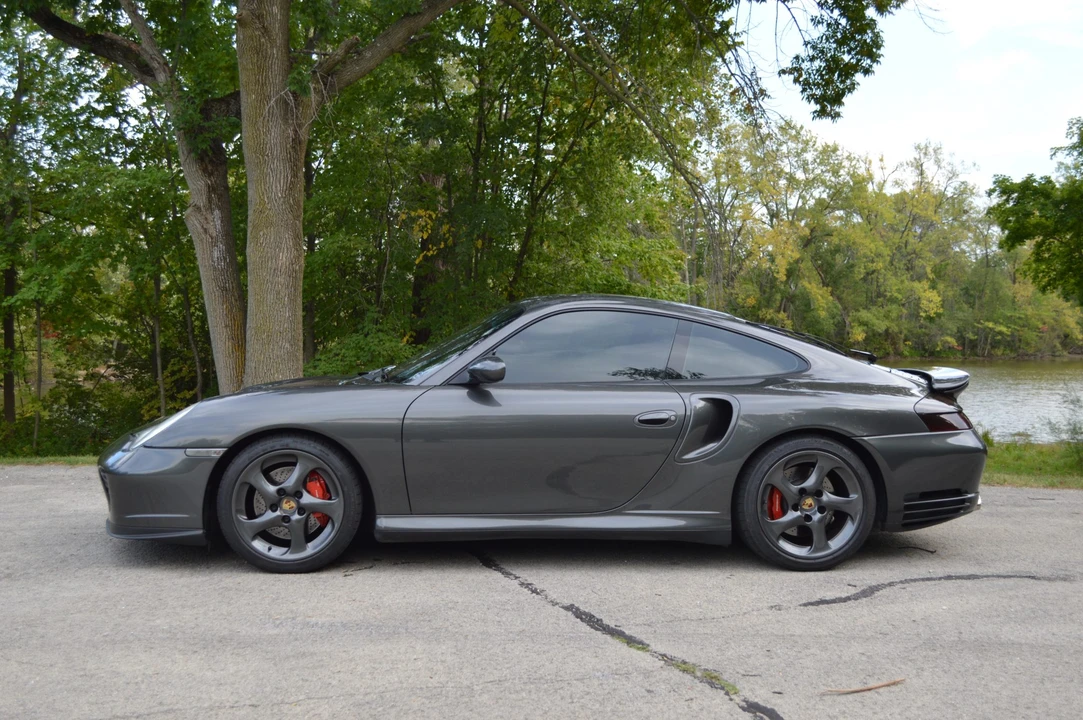 2002 Porsche 996 Turbo - Image 6 of 31