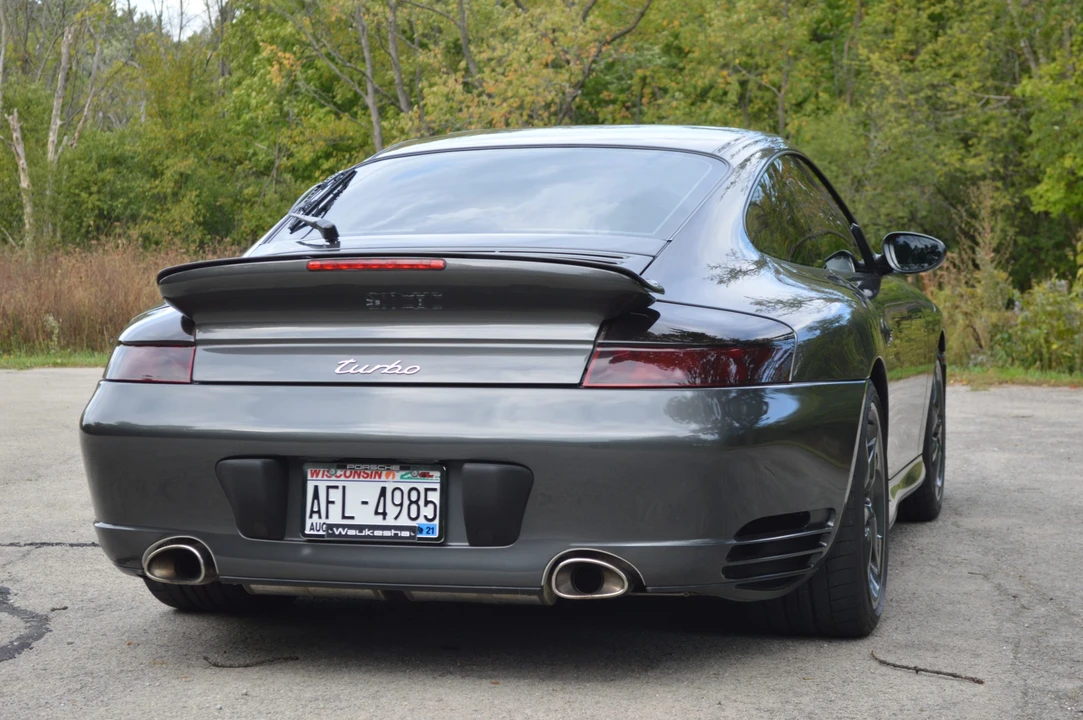 2002 Porsche 996 Turbo - Image 13 of 31