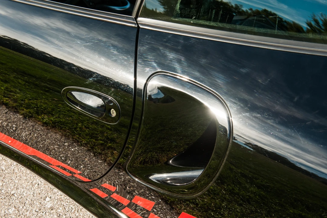 2002 Porsche 996 Turbo - Image 26 of 31