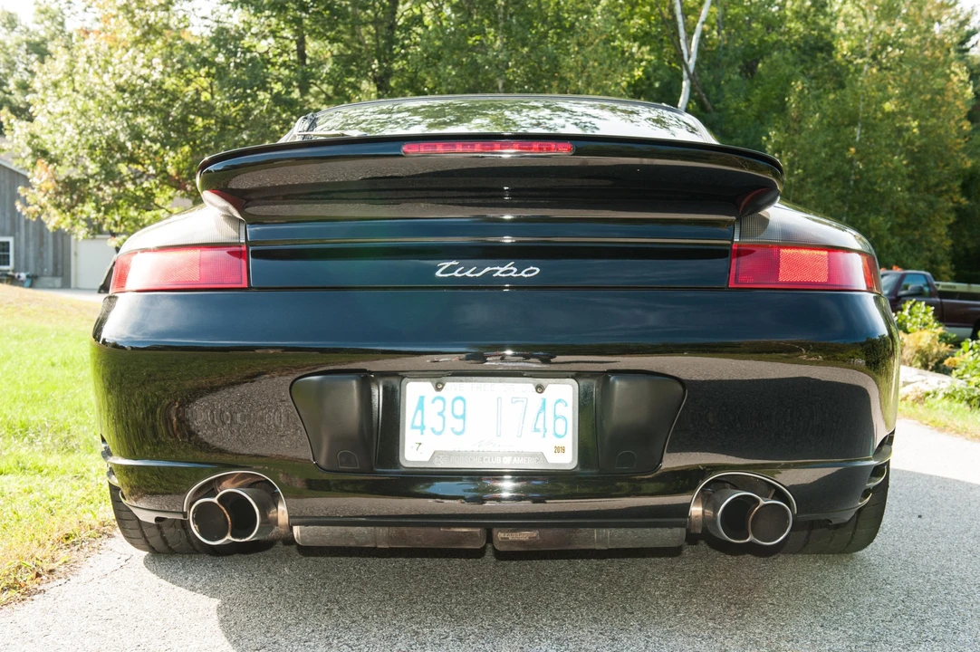 2002 Porsche 996 Turbo - Image 12 of 31
