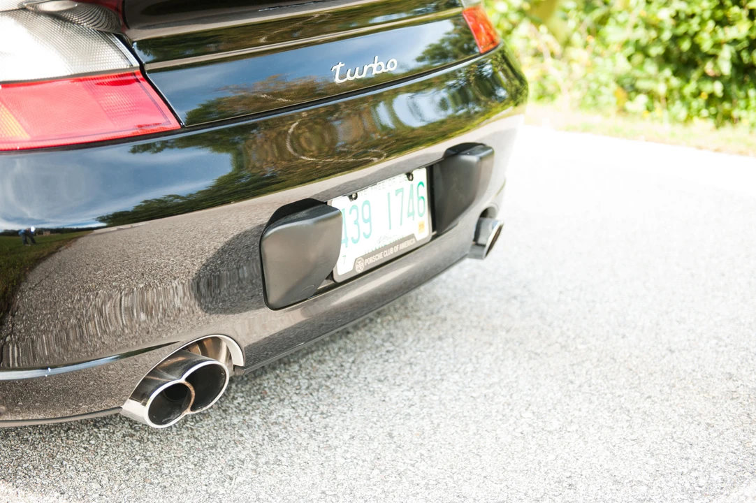 2002 Porsche 996 Turbo - Image 28 of 31