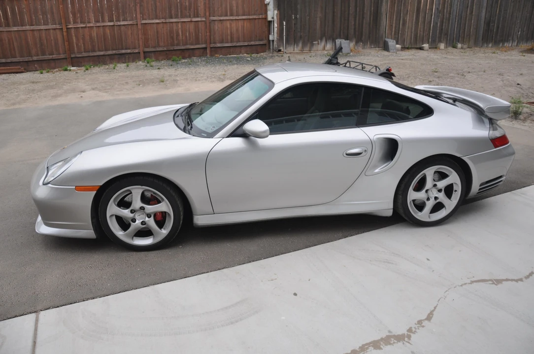 2002 Porsche 996 Turbo - Image 11 of 31
