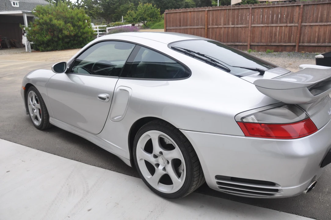 2002 Porsche 996 Turbo - Image 9 of 31