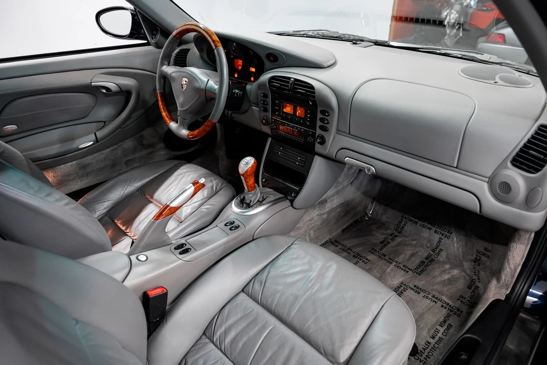 2002 Porsche 996 Turbo - Image 29 of 31