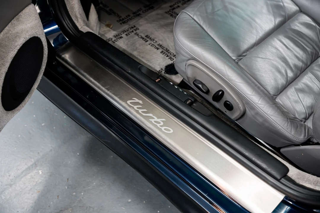 2002 Porsche 996 Turbo - Image 23 of 31