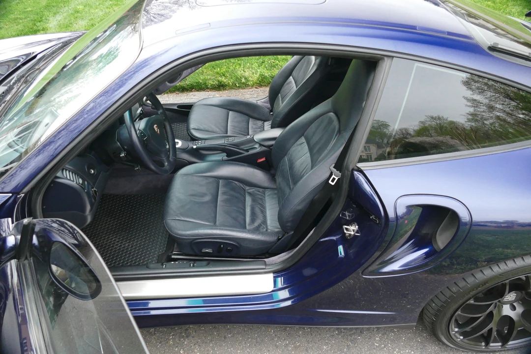 2002 Porsche 996 Turbo - Image 20 of 31