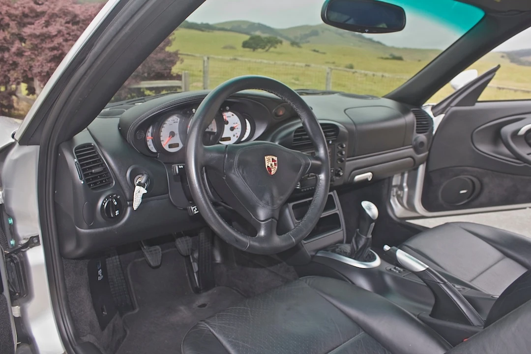 2002 Porsche 996 Turbo - Image 24 of 31