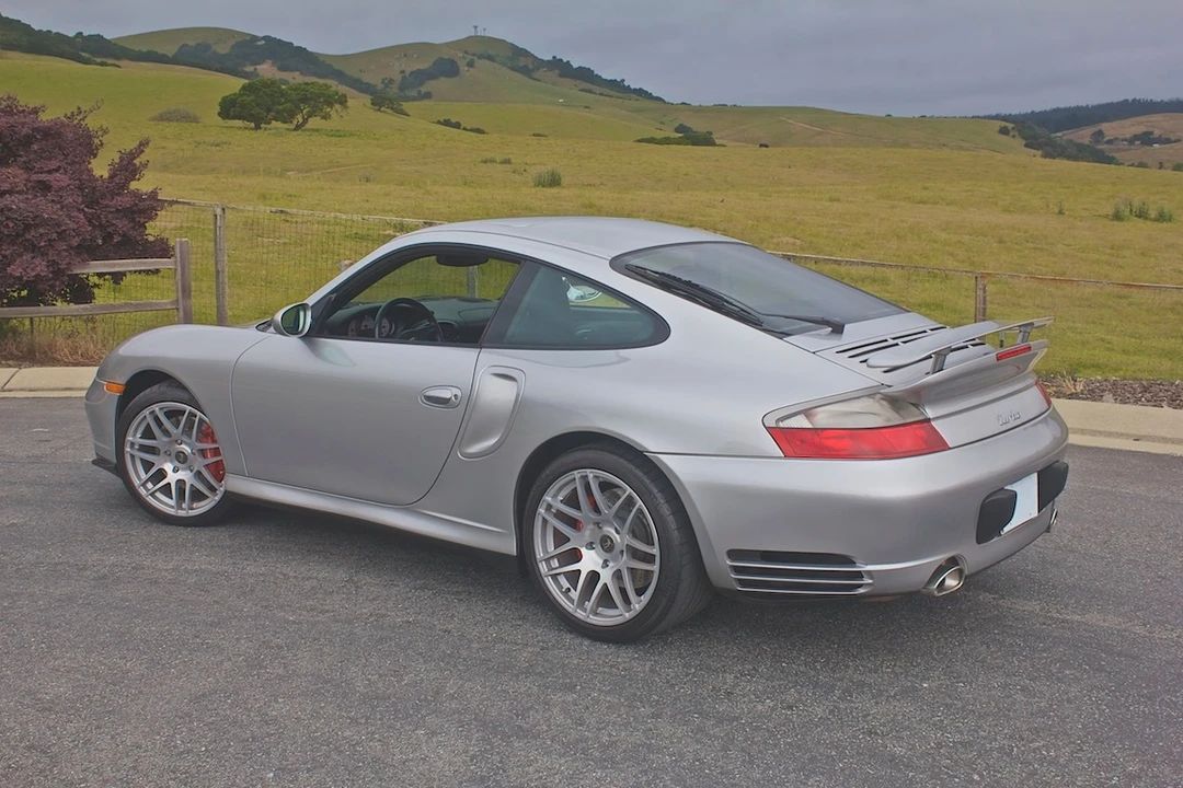 2002 Porsche 996 Turbo - Image 6 of 31