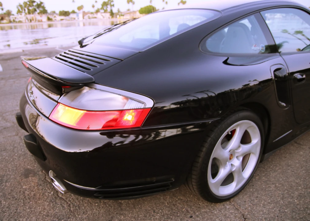 2002 Porsche 996 Turbo - Image 20 of 31