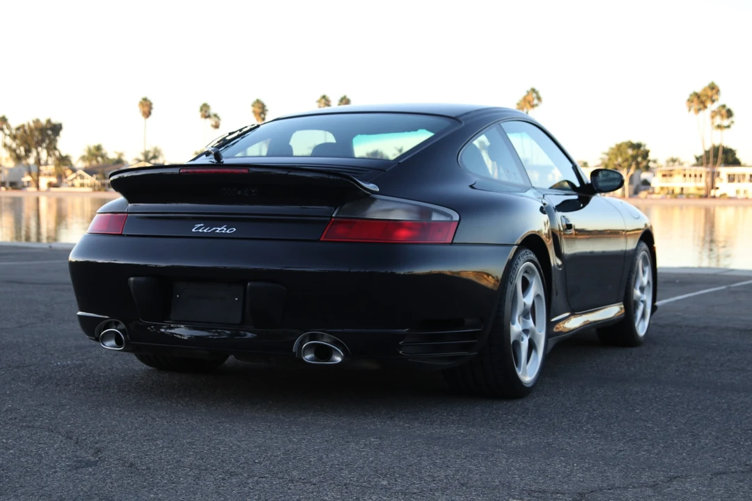 2002 Porsche 996 Turbo - Image 13 of 31