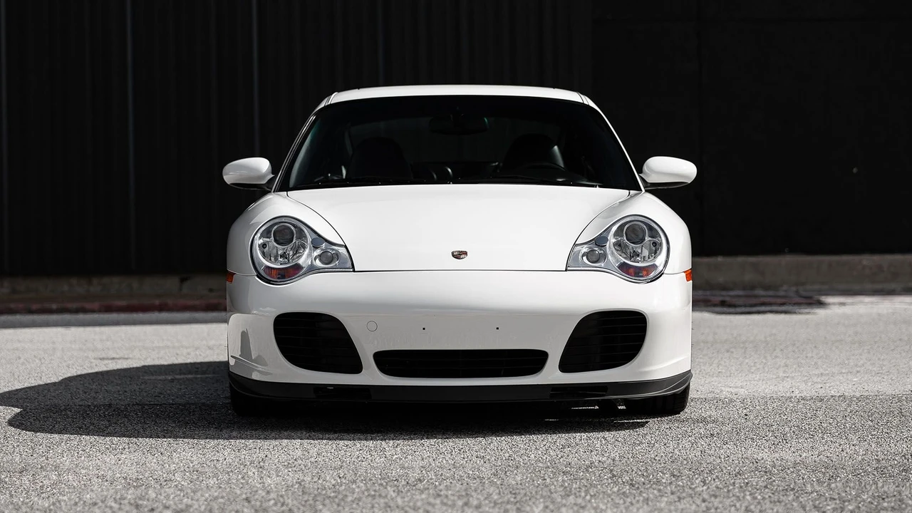 2002 Porsche 996 Turbo - Image 5 of 31