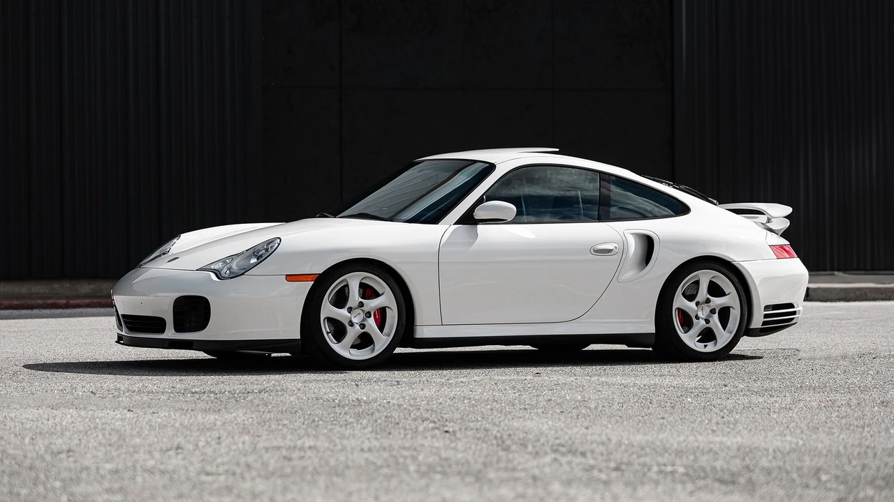 2002 Porsche 996 Turbo - Image 8 of 31