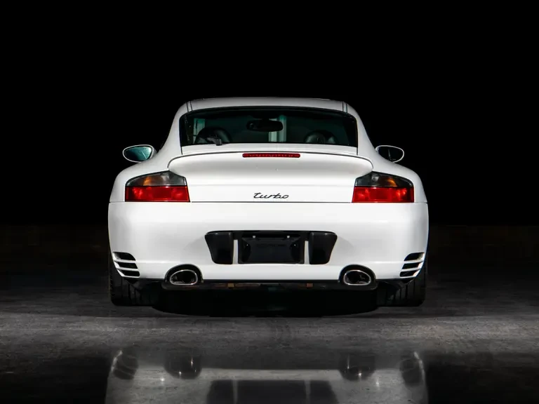 2002 Porsche 996 Turbo - Image 9 of 31