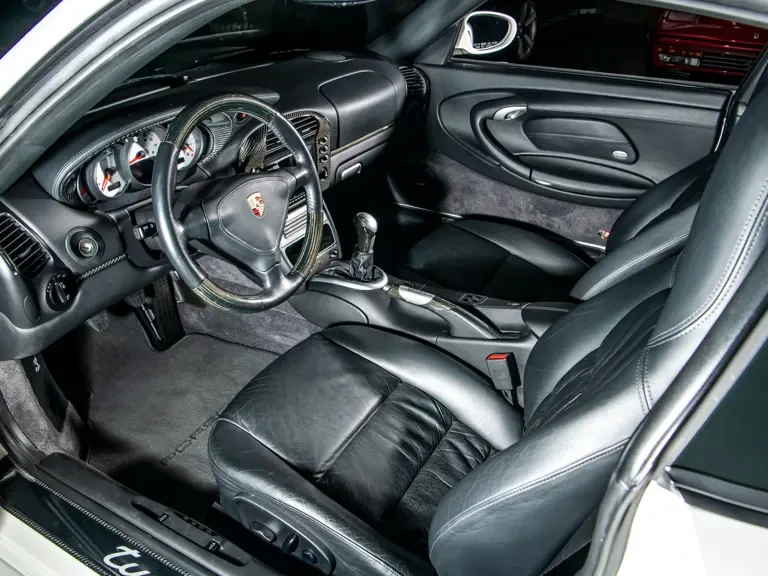 2002 Porsche 996 Turbo - Image 5 of 31
