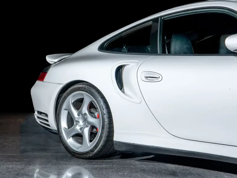 2002 Porsche 996 Turbo - Image 16 of 31