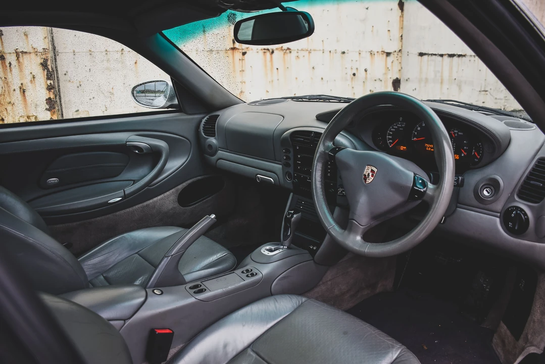 2002 Porsche 996 Targa - Image 6 of 7