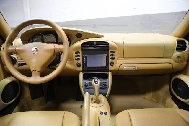 2002 Porsche 996 Carrera - Image 10 of 31