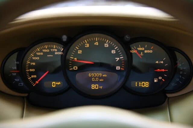 2002 Porsche 996 Carrera - Image 30 of 31