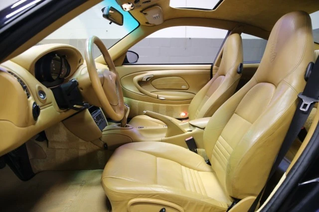 2002 Porsche 911 - Image 20 of 24
