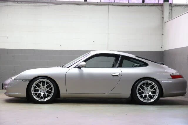 2002 Porsche 996 Carrera - Image 2 of 31