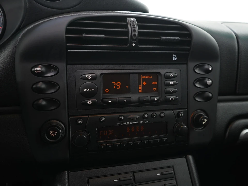 2002 Porsche 996 Carrera - Image 18 of 25