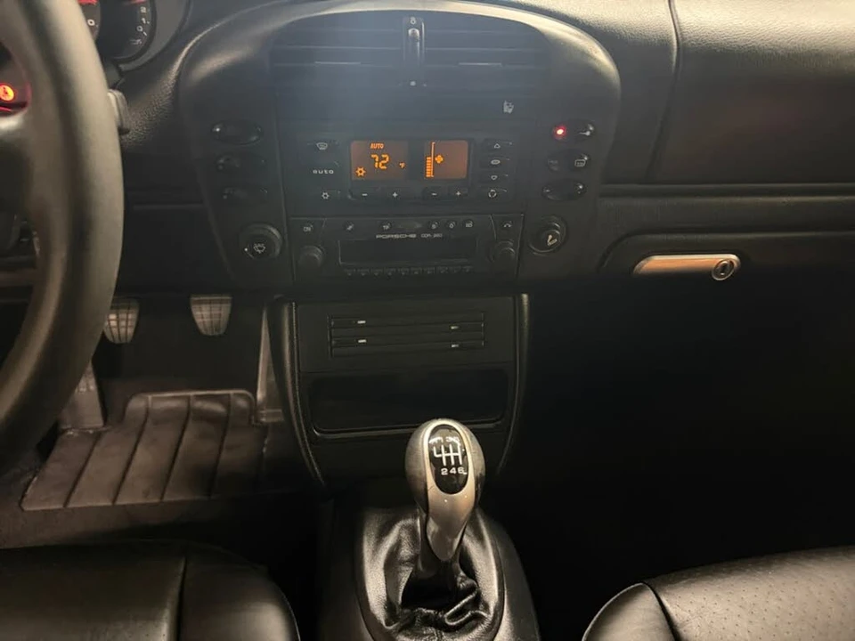 2002 Porsche 996 Carrera - Image 14 of 24