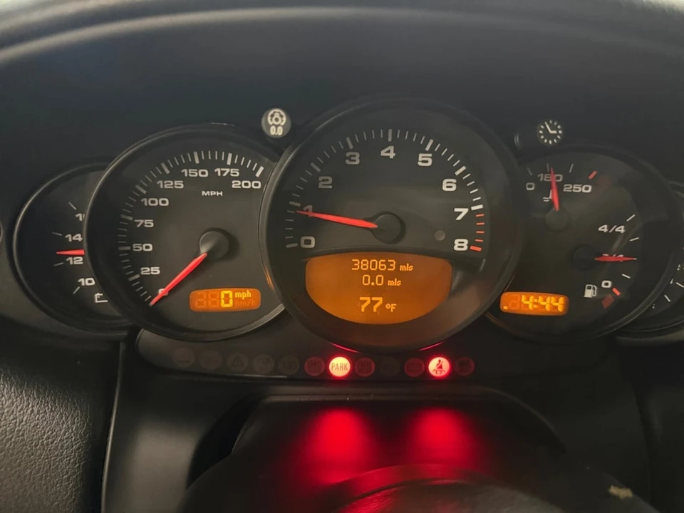 2002 Porsche 911 - Image 13 of 24