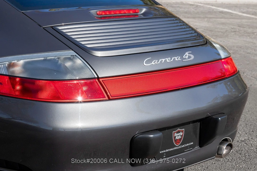2002 Porsche 996 Carrera - Image 12 of 31