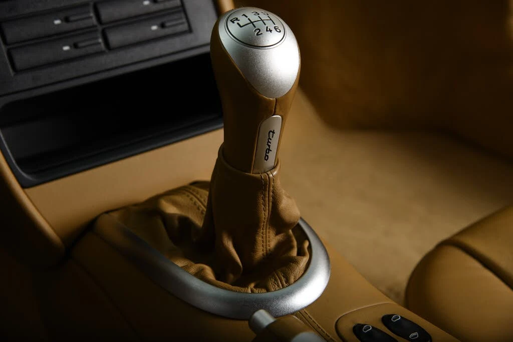 2002 Porsche 996 Carrera - Image 6 of 31