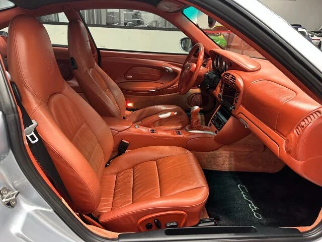 2002 Porsche 996 Carrera - Image 28 of 31