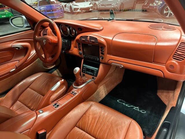 2002 Porsche 996 Carrera - Image 27 of 31