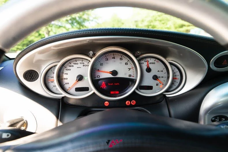 2002 Porsche 996 Carrera - Image 8 of 31