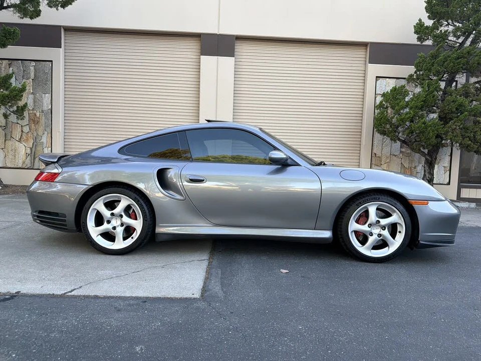 2002 Porsche 996 Carrera - Image 4 of 17