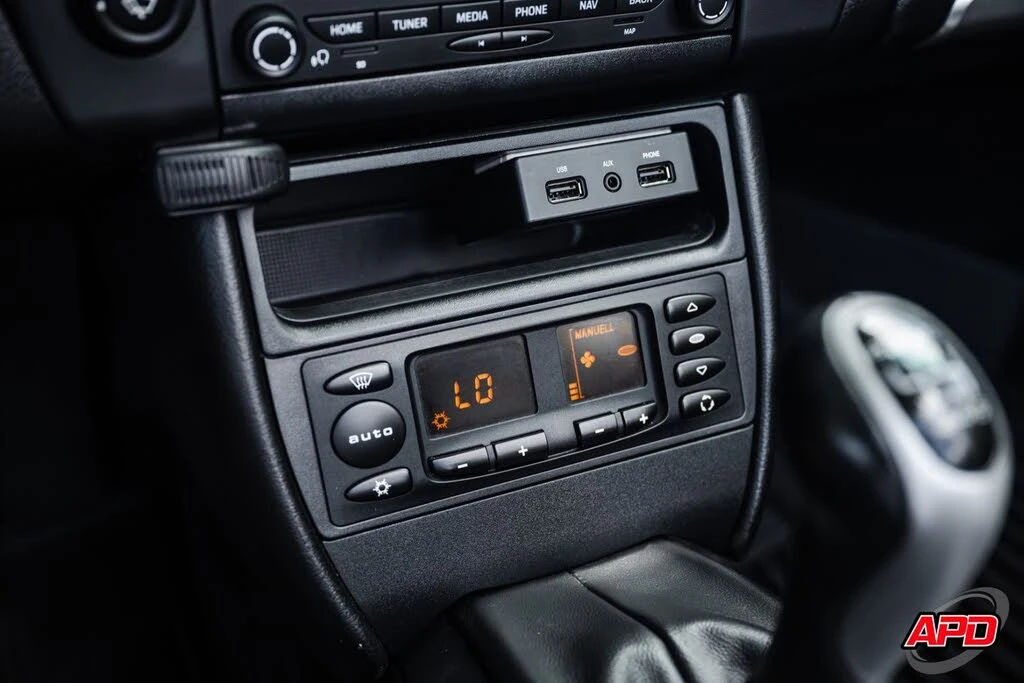 2002 Porsche 996 Carrera - Image 18 of 31
