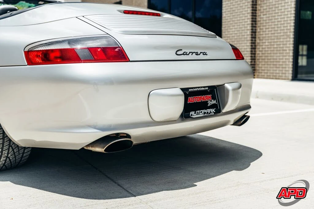 2002 Porsche 996 Carrera - Image 27 of 31
