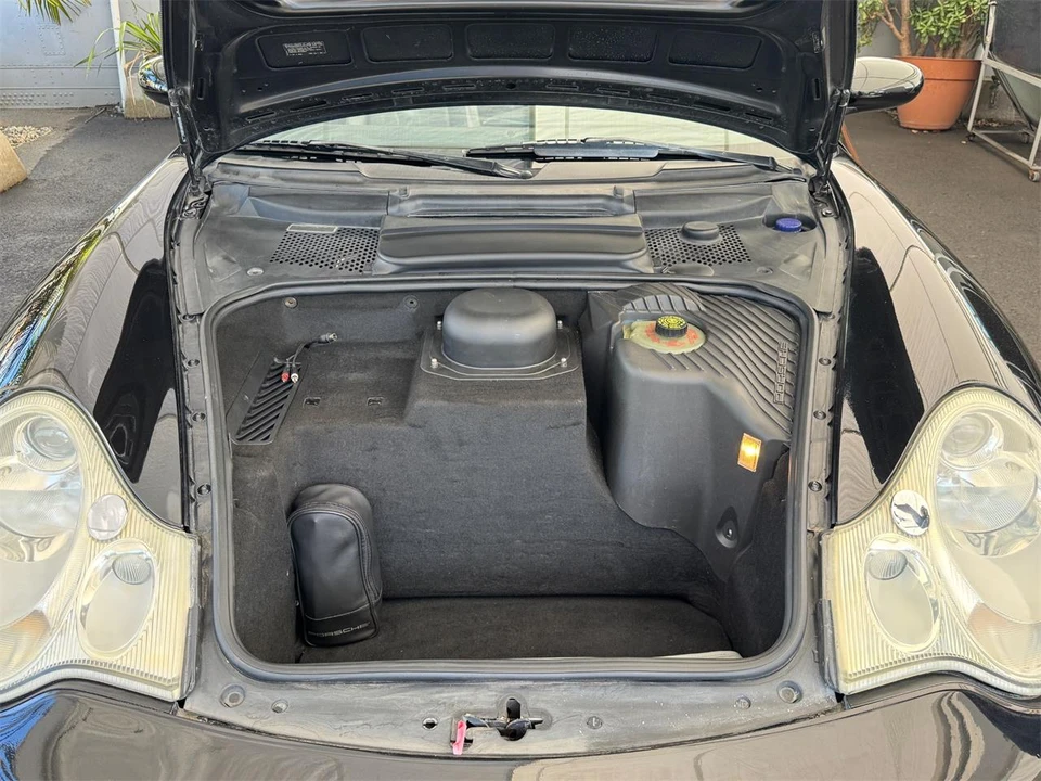 2002 Porsche 996 Carrera - Image 20 of 31