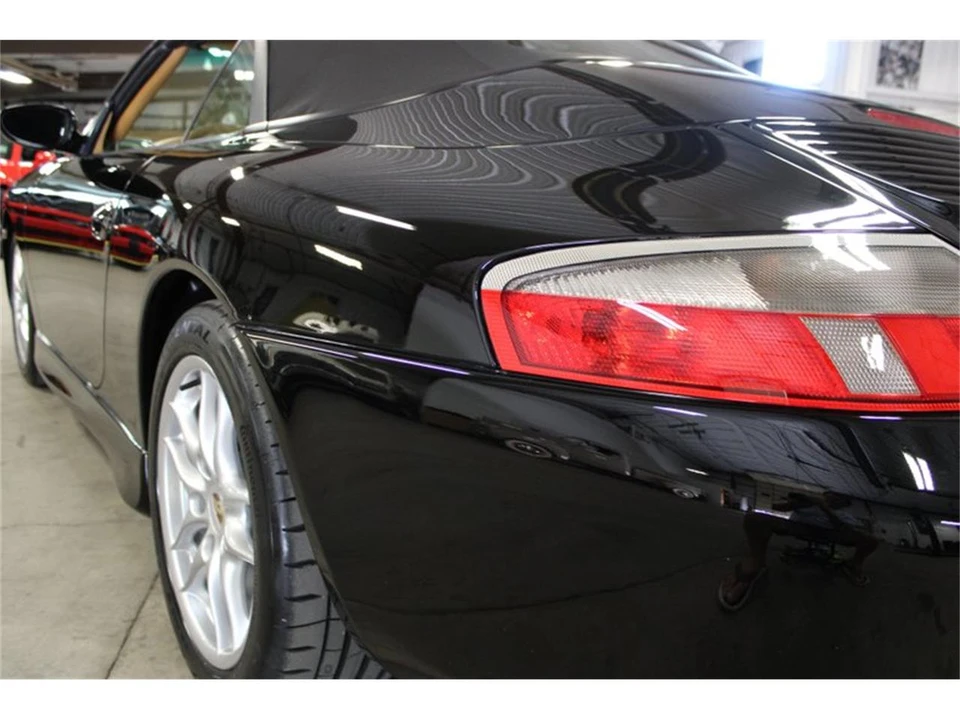 2002 Porsche 996 Carrera - Image 11 of 31