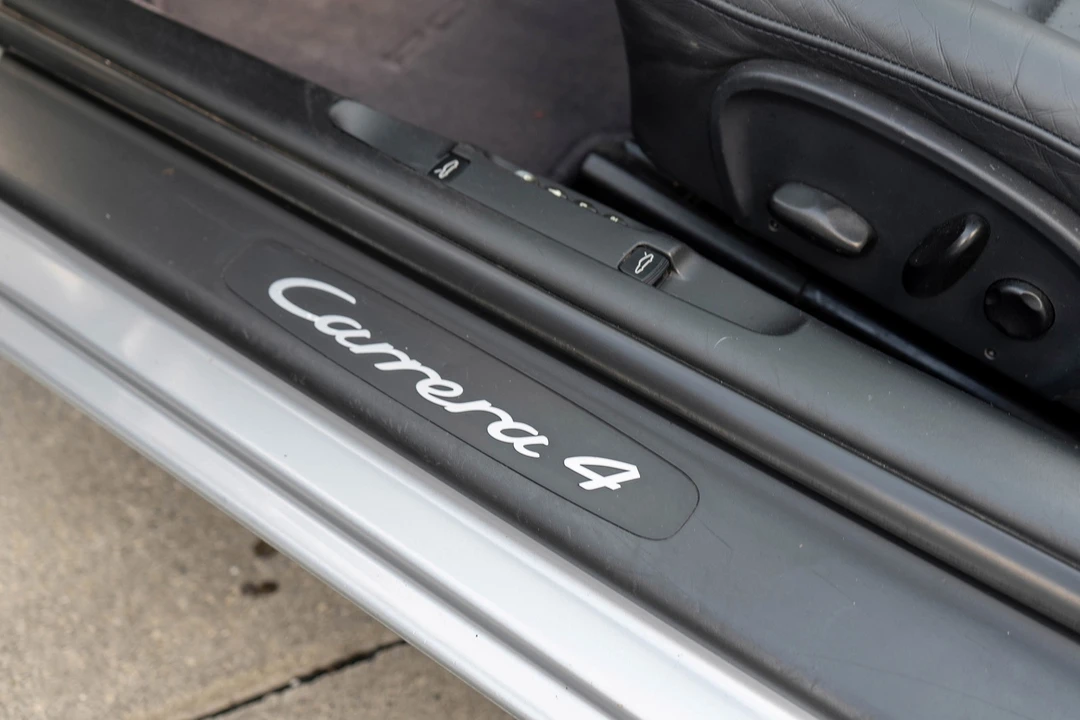2002 Porsche 996 Carrera - Image 18 of 21