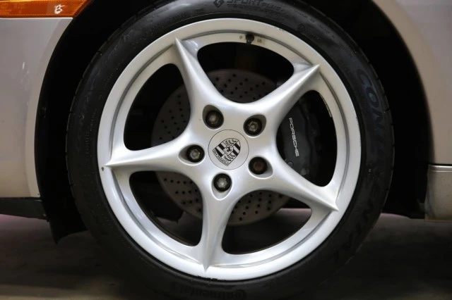 2002 Porsche 996 Carrera - Image 16 of 24