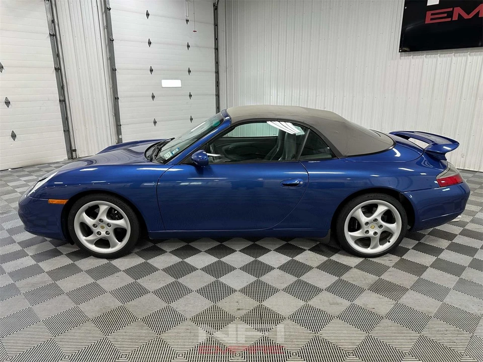 2002 Porsche 996 Carrera - Image 4 of 31