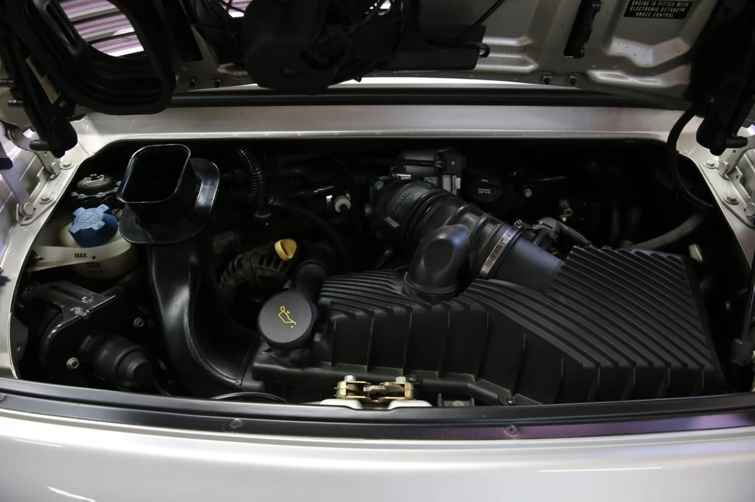 2002 Porsche 996 Carrera - Image 7 of 31