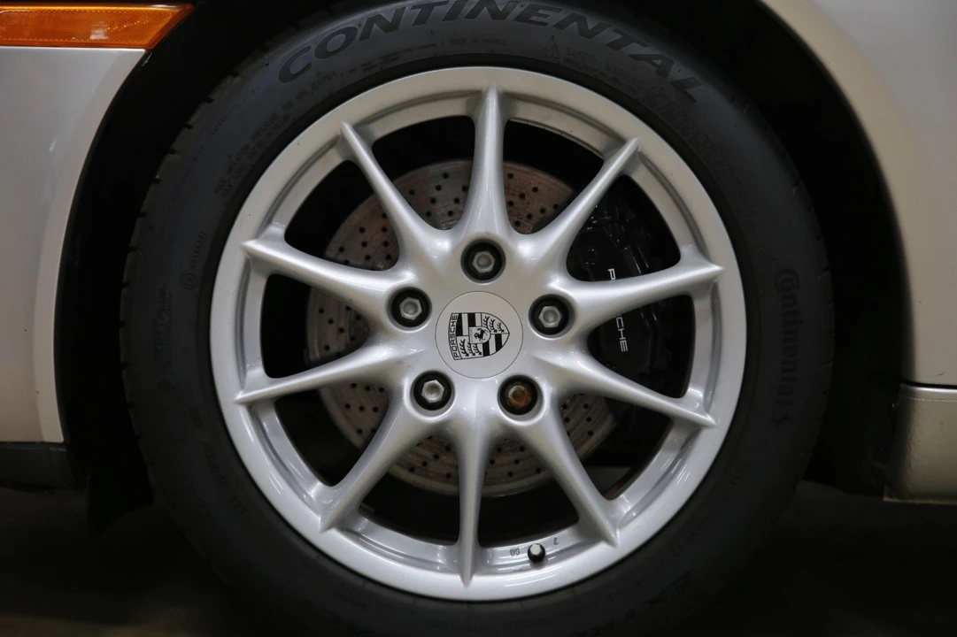 2002 Porsche 996 Carrera - Image 14 of 31