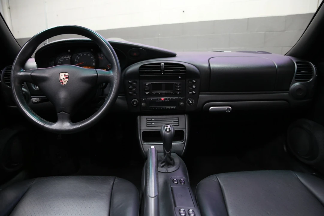 2002 Porsche 996 Carrera - Image 9 of 31