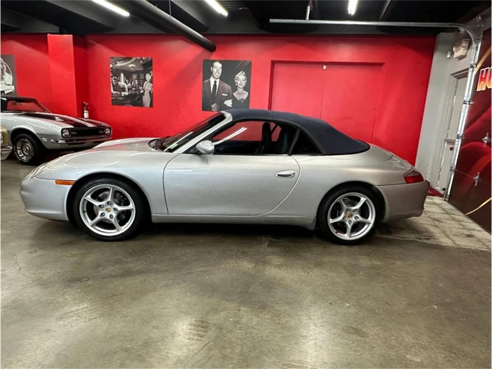 2002 Porsche 996 Carrera - Image 22 of 31